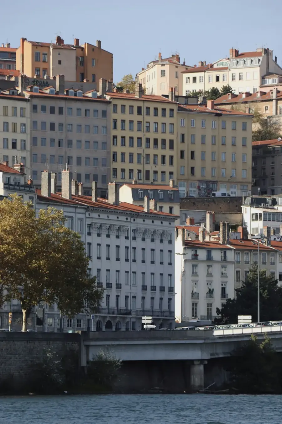 Immeubles des Pentes au-dessus de la Saône